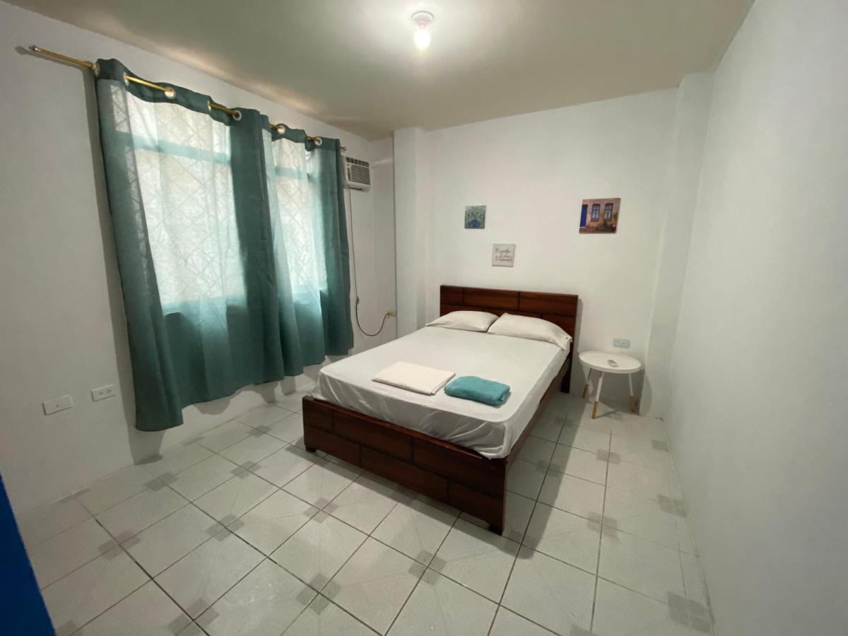 Playa Suites, Cerca Del Malecon Manta Buitenkant foto