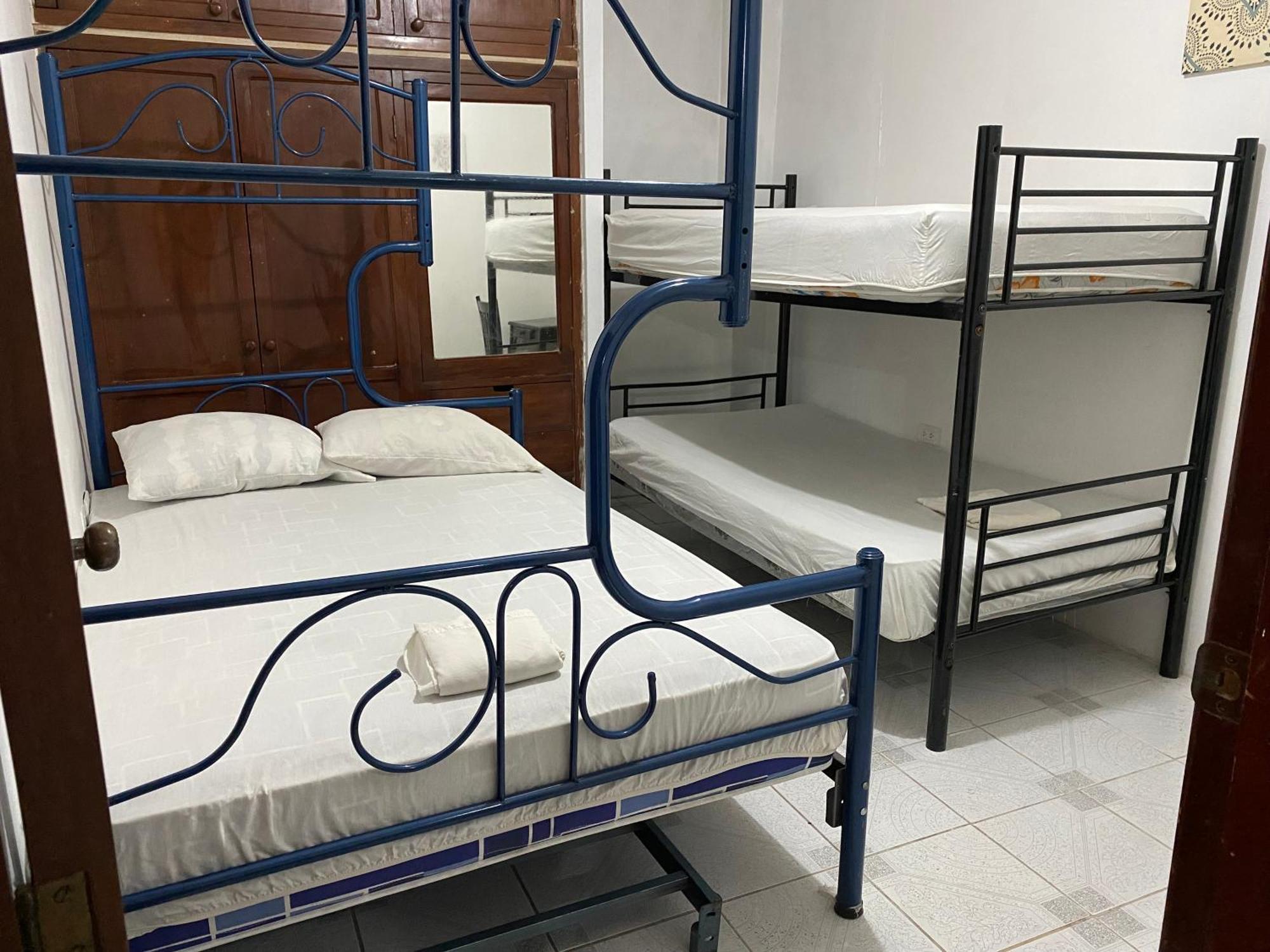 Playa Suites, Cerca Del Malecon Manta Buitenkant foto